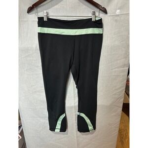 Lululemon Black Mint Dot Waist Capri Leggings Athleisure Workout Size 6